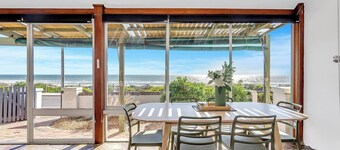 Seavista on the Esplanade Sunlit Beachfront Escape