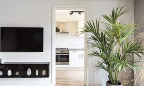 Fridge, oven, coffee/tea maker, electric kettle - Apartments for 2 People (Zandvoort)