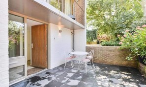 Outdoor dining - Apartments for 2 People (Zandvoort)