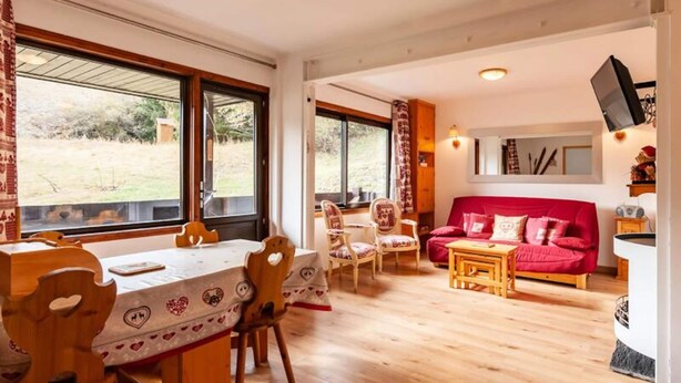 Living area - ROC DE Tougne 15 (Les Allues)