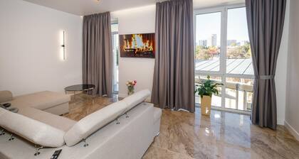 Lovely 3-bedroom house with private terrace in Chișinău