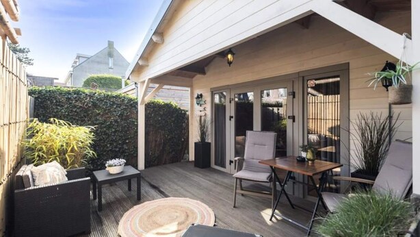 Outdoor dining - Mobile Home - Bungalow - Cottage for 2 People (Zandvoort)