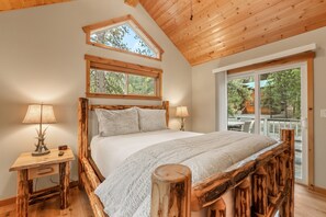 3 bedrooms, WiFi, bed sheets - NEW! Woodlands House 3-Bedroom Home (Truckee)