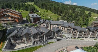 Apartment in Courchevel With Ski-in Access