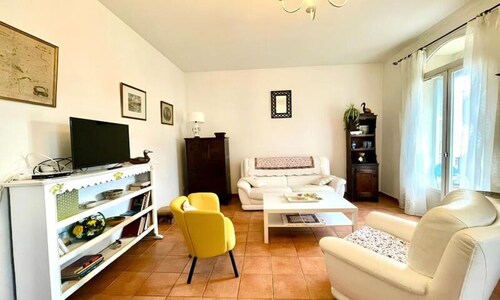 Apartment in Hyeres With South Balconies