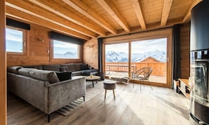 Living area - Semi-detached Chalet Close to Slopes With Panoramic View (Fontcouverte-la-Toussuire)