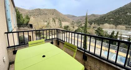 Apartments for 5 People