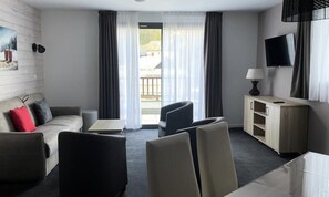 Living area - Apartment Near Col D'aubisque Slopes (Eaux-Bonnes)