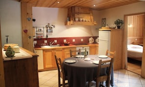 Dining - 3 Rooms for 4 People (Le Grand-Bornand)