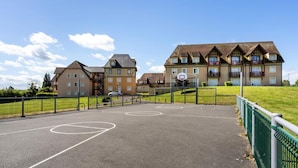 Unclassified image, 3 of 3, button - 2-room Apartment for 4 People - Budget (Saint-Arnoult)