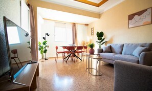 Living area - Apt. Virgen de los Desamp. 14 (Sagunto)