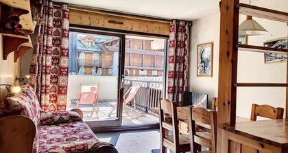 Classic Studio in the Center