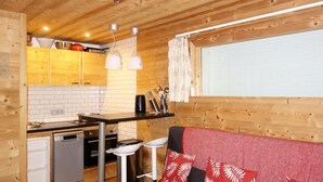 Fridge, microwave, oven, dishwasher - Apartment in Les Bergers Near Ski Lifts (Huez)