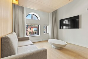 Smart TV - Ori Harmony Studio - Studio Apartment, Sleeps 2 (Montreal)
