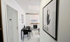 Dining - The Cap D'ail Suite (Cap d'Ail)
