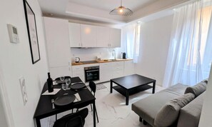 Living area - The Cap D'ail Suite (Cap d'Ail)