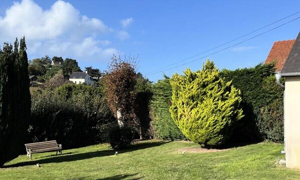 Property grounds - Apartment in Dahouet Near the Port (Pleneuf-Val-Andre)