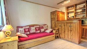 Unclassified image, 3 of 3, button - Studio for 2 People in Plagne Centre (La Plagne-Tarentaise)