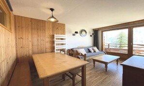 Interior - Apartment in Puy Saint Vincent Ski-in/out (Puy-Saint-Vincent)