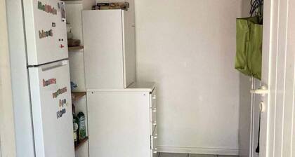 House in Medoc Near Scenic Vineyards