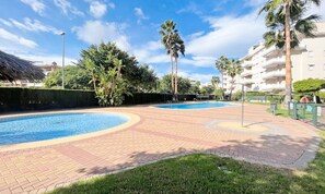 Pool - Apartment in Canet With Shared Pool (Canet de Berenguer)