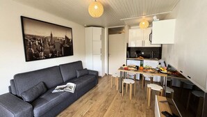 Living area - Small, Cozy Apartment IN Vars (Vars)