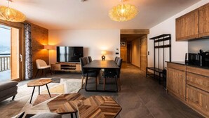 Unclassified image, 4 of 6, button - Apartment in Plagne Centre With Mont Blanc View (La Plagne-Tarentaise)