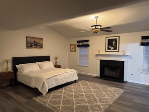 4 dormitorios, escritorio, tabla de planchar con plancha y wifi