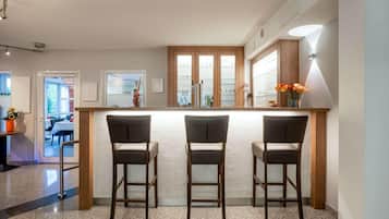 Bar (in der Unterkunft)