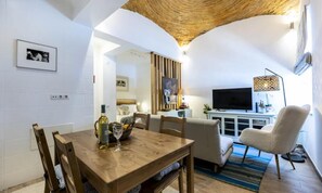 Dining - Apartment in Olhao With Private Terrace (Olhao)