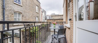 Fitzrovia Stay by Oxford St & Soho 18 Guests