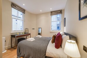 Apartment - Fitzrovia Stay by Oxford St & Soho 18 Guests (London)