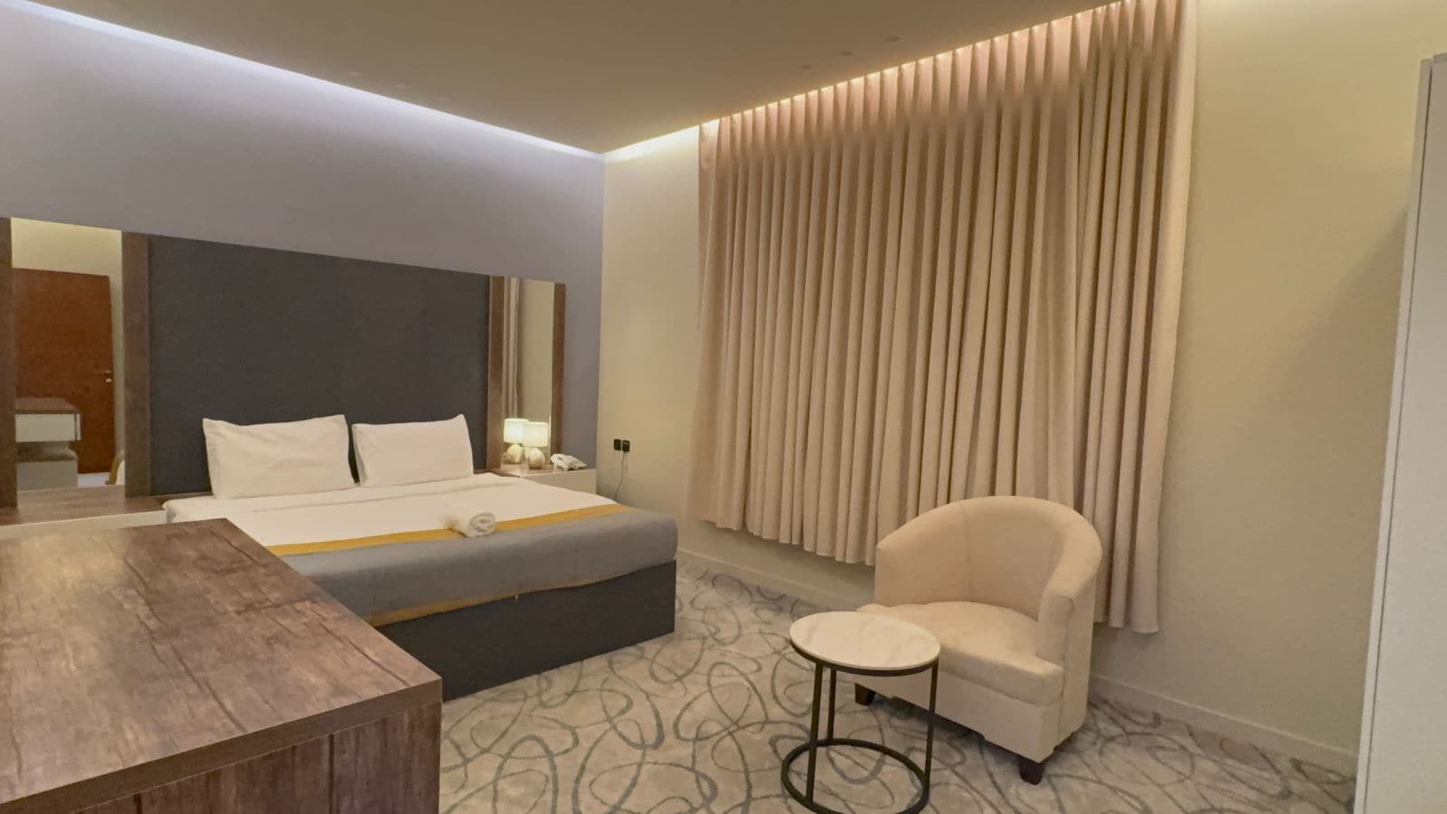 ห้องดีลักซ์สวีท | ผ้าม่านกันแสง, Wi-Fi ฟรี