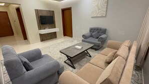 Deluxe Apartment | Living area - Lamar Park Hotel Al Rayan (Tabuk)