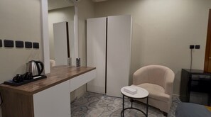 Kahden hengen deluxe-huone | Oleskelualue