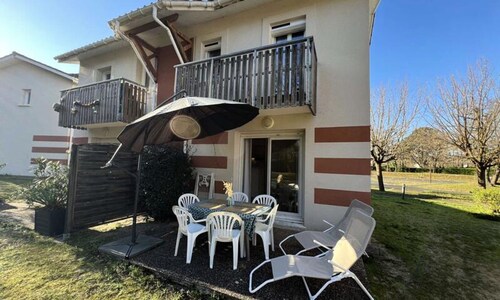 House in Soulac-sur-mer Near Beach