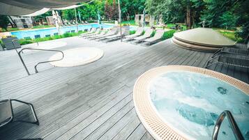 Deep-tissue massages, Swedish massages, sports massages, massages