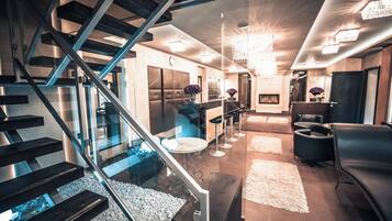 Masajes de tejido profundo, masajes suecos, masajes deportivos, masajes