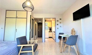 Dining - Studio - 1 or 2 People - Greoux-les-bains (Gréoux-les-Bains)