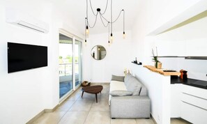 Living area - Holiday Home Grau-du-roi With Beach Access (Le Grau-Du-Roi)