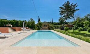 Indoor pool, outdoor pool - Mougins - Renovated Villa - Swimming Pool - Quiet Location (Mougins)