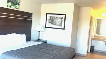 Desk, laptop workspace, free WiFi