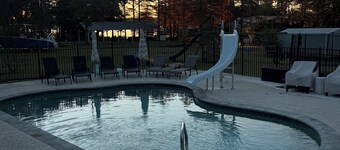 The West Nest 4-Bedroom Retreat with Pool & Outdoor Kitchen, Lake Blackshear