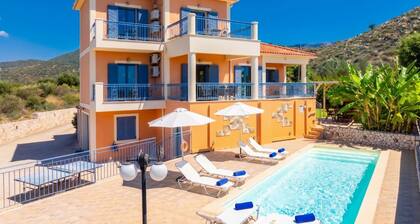 Villa Xenia - Three Bedroom Villa, Sleeps 6