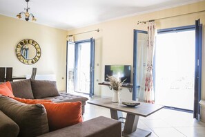 Televisión y chimenea