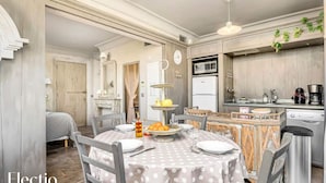 Dining - Apartments for 2 People (Oppede)