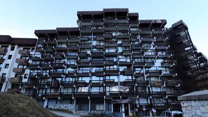 Exterior - Apartment in Tignes With Lake Chevril View (Tignes)