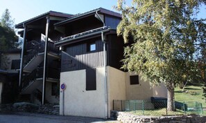 Exterior - Apartment in Montchavin by Ski Slopes (La Plagne-Tarentaise)