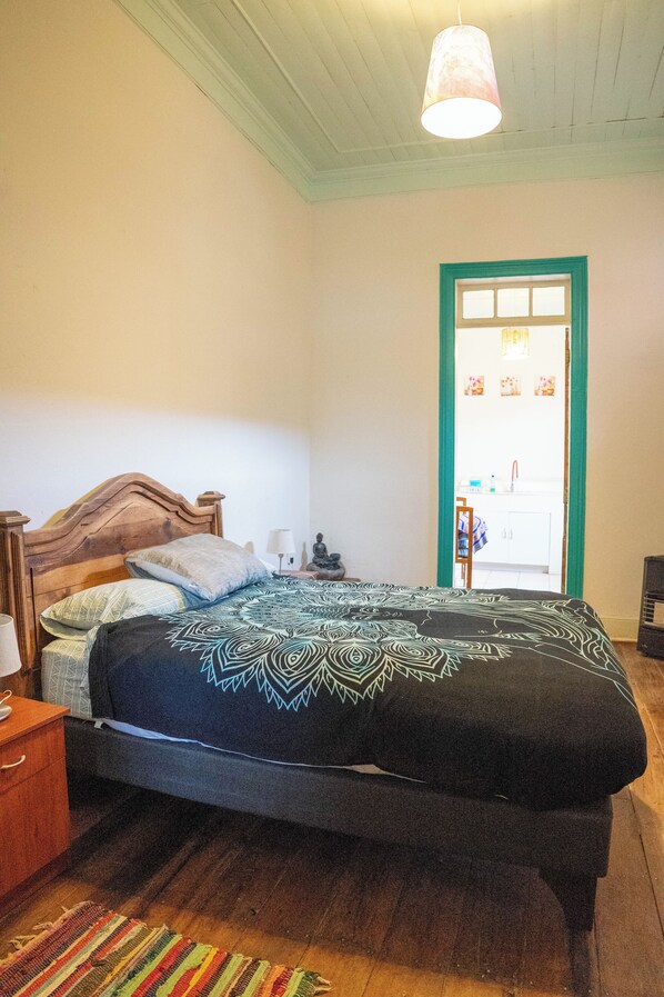 2 室のベッドルーム、WiFi、ベッドシーツ