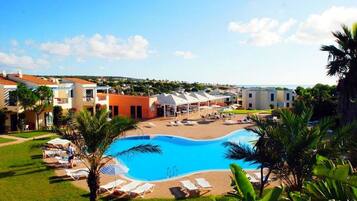 Piscina a l'aire lliure